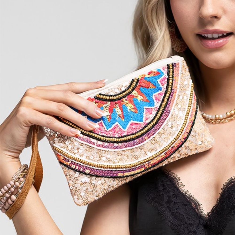 Handmade Crystal Lotus Ethnic Pattern Clutch